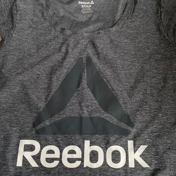 Reebok Women's Running T-Shirt Performance Short Sleeve Workout Top, Size Small - Picture 3 of 6